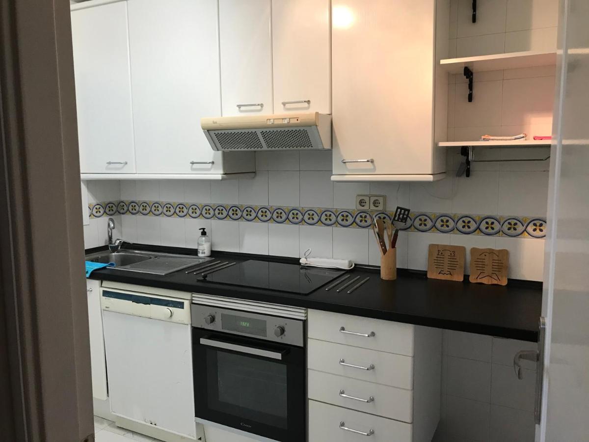 Apartment Costalita, Direct Beach Access, Ground Floor, Salt Water Pool Естепона Екстериор снимка