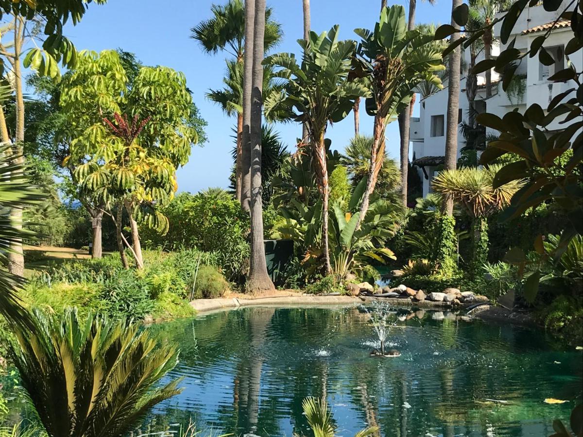 Apartment Costalita, Direct Beach Access, Ground Floor, Salt Water Pool Естепона Екстериор снимка